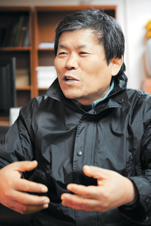  , ￪    硦 25  ε   