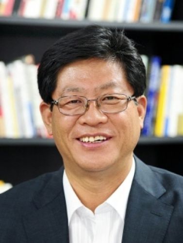 김재홍 코트라 신임 사장 “중기, 미생에서 완생으로 발전하는 과정에 항상 함께”  