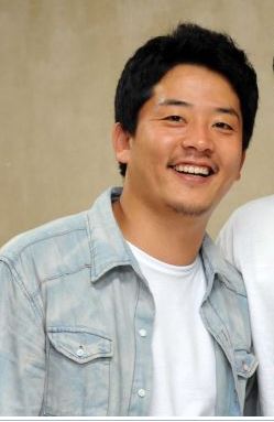 ‘풍비박산’ 코코엔터테인먼트… 이제 김준호 혼자만 남았다  