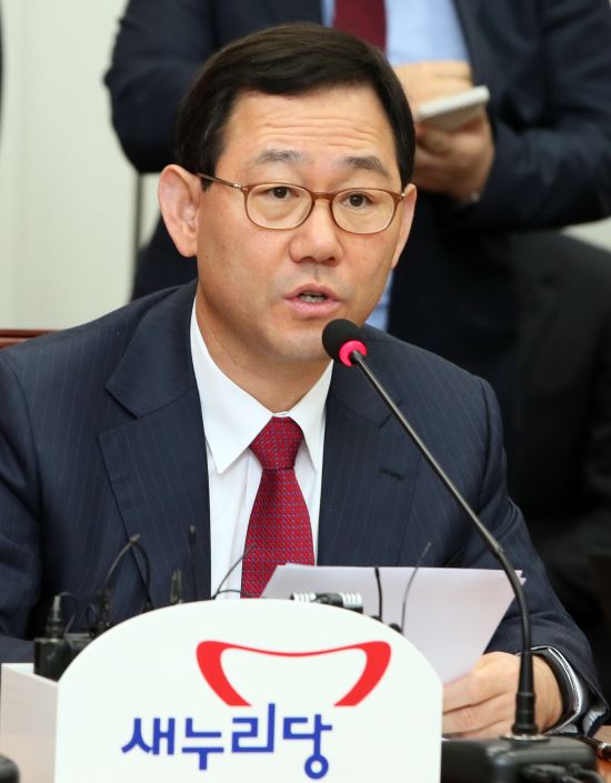 국회 12일부터 공무원연금 본격 논의한다...위원장 주호영  