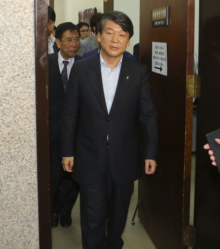 안철수, 옛 동지와의 관계회복 본격화?  