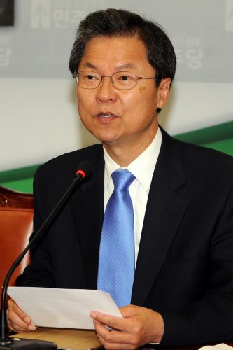 θ, õ赵    