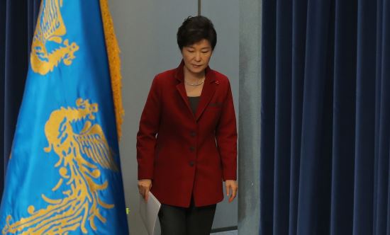 박 대통령 내일 '통일준비' 업무보고...통큰 제의 나오나  
