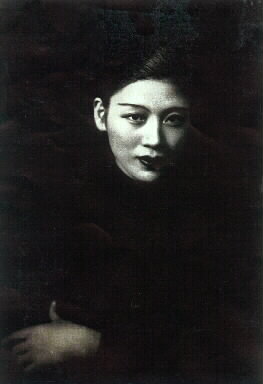   ֽ     