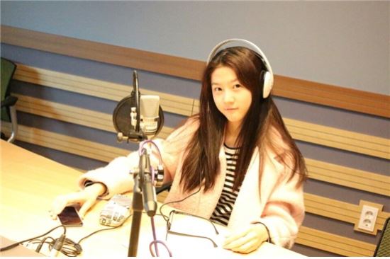 배우 김새론, MBC ‘심야 라디오 디제이를 부탁해’로 일일 디제이 도전  
