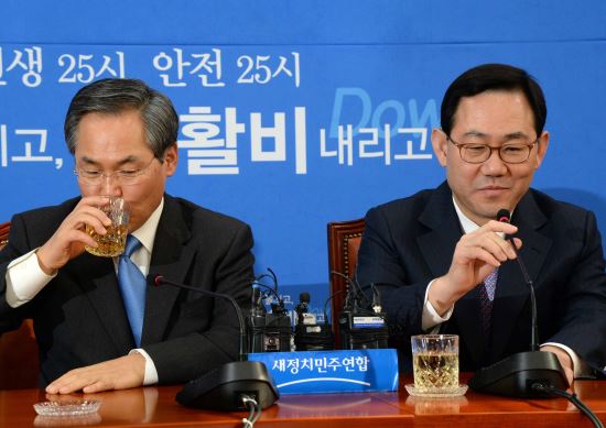 “짝꿍을 잃었다”-마지막 현 원내지도부 주례회동  
