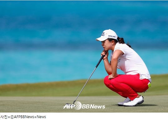 輼   ա LPGA   ù   