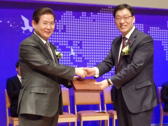 대전성시화운동본부 9대 회장에 박경배 목사 취임  