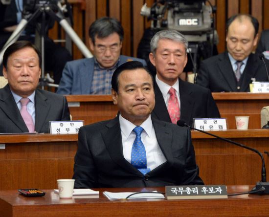 “야당 불참하면, 이완구 청문보고서 여당 단독 채택”-청문특위 위원장  