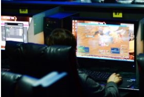 자금관리 경리직원 컴퓨터에 악성코드 심어 1억원 빼돌려  