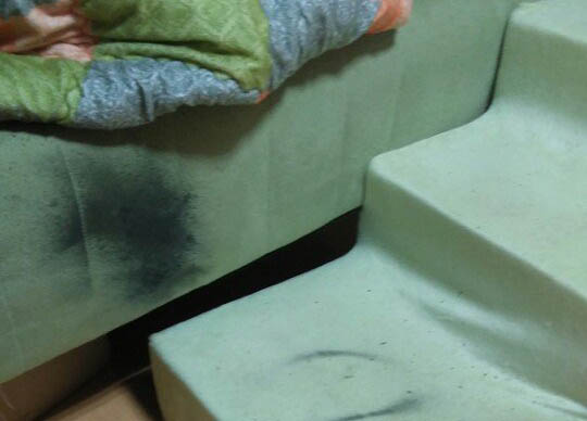 스마트폰 배터리 또 폭발 사고… 제조사 광속 회수  