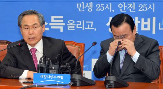 우윤근 