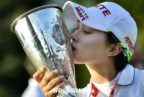 ۷Ű ȿ, LPGA    