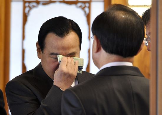 이완구 “언론 자유 침해 안 된다”… “김영란법 부작용 최소화”  