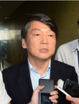 “아직도 국민은 철수 사랑” … 가장 좋아하는 정치인에 안철수 의원 1위  