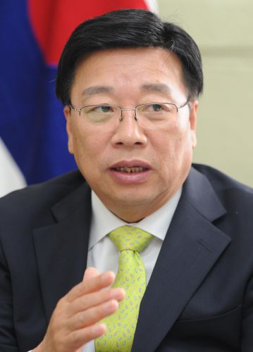 권선택 대전시장 1심서 당선무효형, 어떻길래 표적됐나?  
