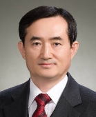 단국대 초빙 신영철 前대법관, 학생 반발에 강의 최소화  