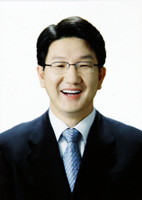 권성동 의원 “자원외교, 부패와의 전쟁식 담화 적절치 않다”  