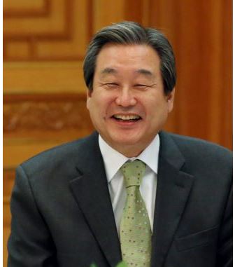 蹫 