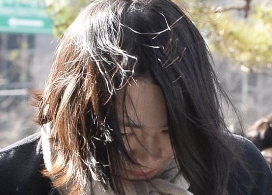 미법원에 조현아 상대 소송 낸 대한항공 승무원 6개월 휴직  