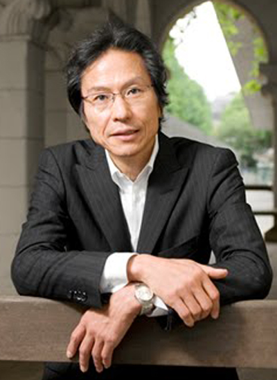 재일 학자 강상중, 총장 임기 도중 사퇴... 이사장과 운영 이견  