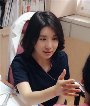 황사와 미세먼지를 피하는 봄철 피부 관리  