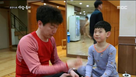레진코믹스 차단시킨 만화… 직접 보니?  