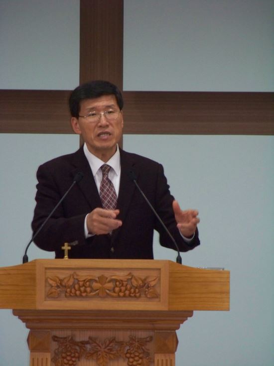 최해진 목사, 