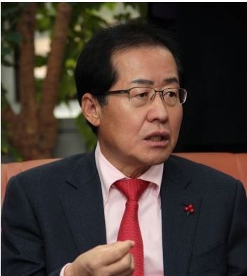 “밥먹는 것도 공부입니다” 고등학생이 홍준표 지사에 보낸 편지 ‘뭉클’  