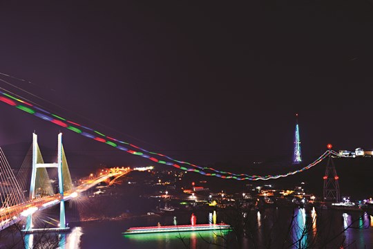ȫ ꡤ   ٴ,     