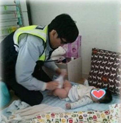    Ʊ  ۸   