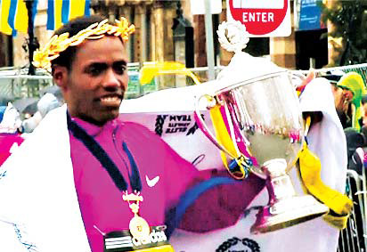 ƼǾ  û,    ° ¡     2 ⡱  