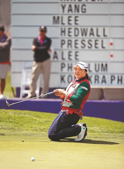 ϳ LPGA ±س  ִ١  Ŀ ù 4 2  