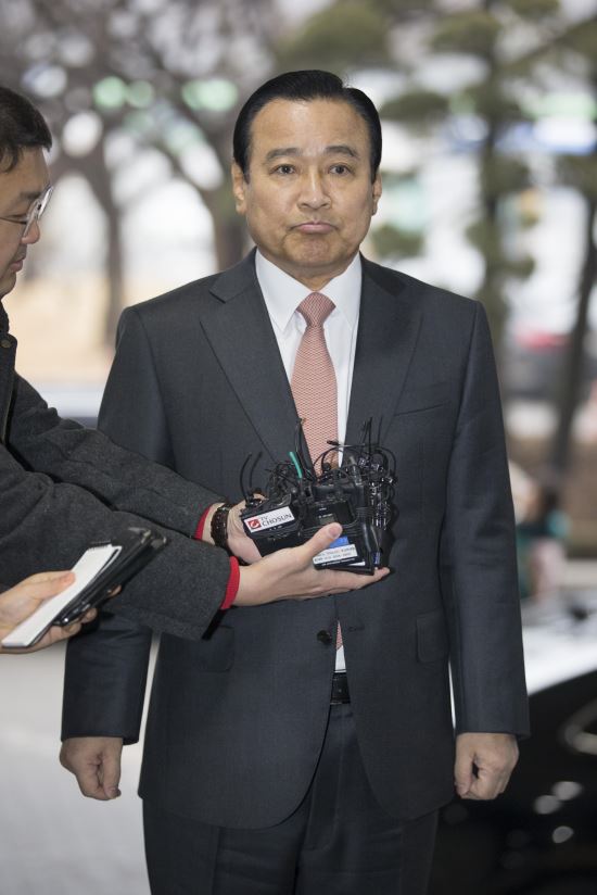 李총리, 이르면 오늘 사표 제출...이임사 통해 대국민 사과  