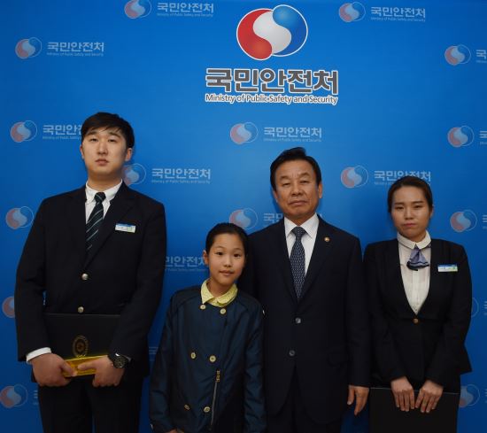 һ ȯ 츰 3 ξó  ǥâ   