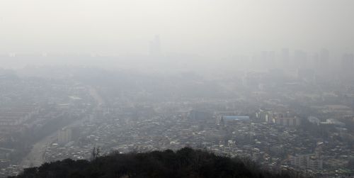 전국 가끔 구름 많음…옅은 황사로 수도권·강원 미세먼지 ‘나쁨’  