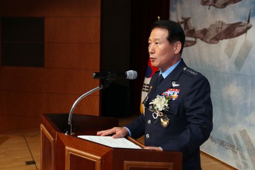 최차규 총장 비리 의혹 지속 제기  
