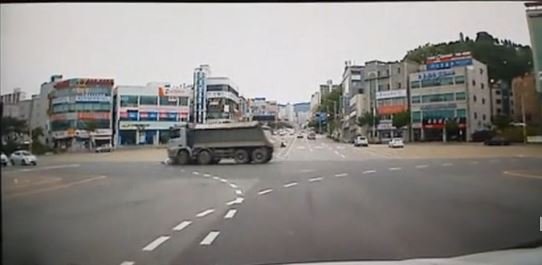 []  θ Ʈ ȣ ް ϴ ¿  !  