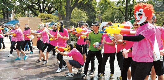 [포토] 학생·주민 어우러지는 성대체전  