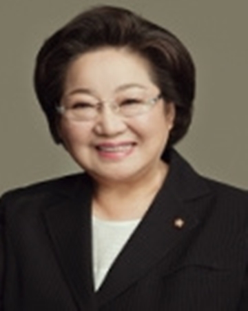 “한반도에 유엔 사무국 설치하자” 김을동, 美대통령에 서한  
