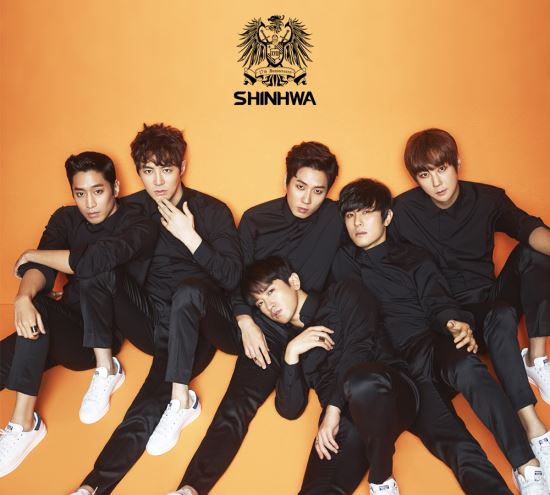 신화, 팀명 되찾았다…“분쟁 끝에 상표권 양수”  