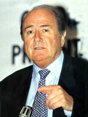þ,  FIFA ȸ 5 , ౸ а 񸮳 ӵ   