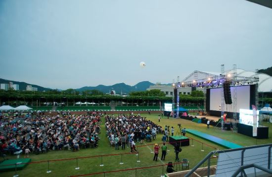 3ȸ ֻȭ ڿ 췯  6 8ϱ 5ϰ ȭ ǳ   