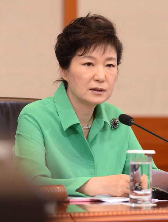 Ӵ 빮   ... ûʹ롱  Ӹ ٰ ڶ ΰ  
