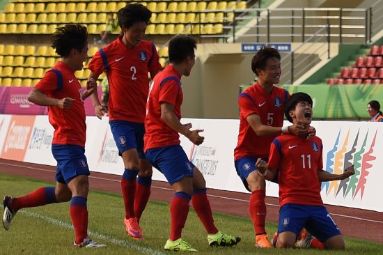 유니버시아드 한국 남자 축구, 이탈리아 꺾고 8강 진출  