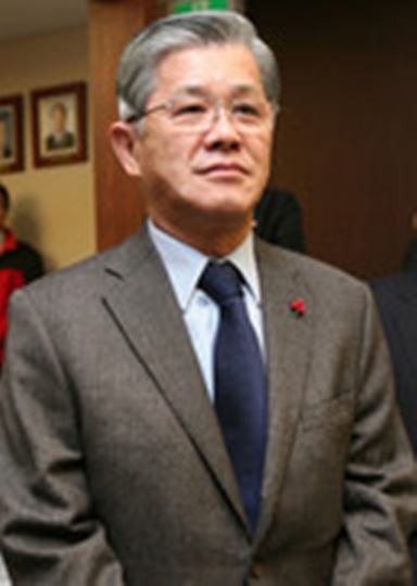 “최신원 SKC 회장의 남다른 해병대 사랑”장학금 2억원 또 기부...총 5억원  