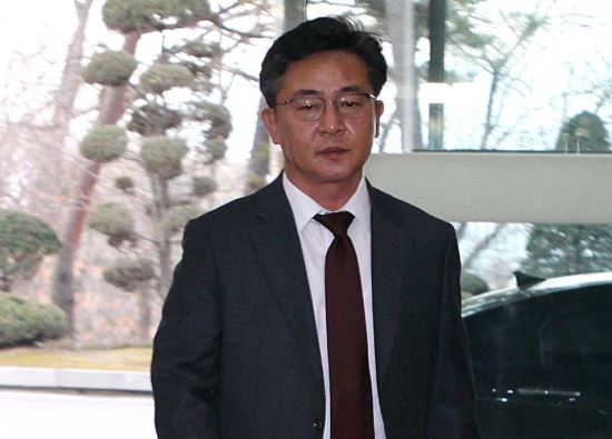 [긴급]홍용표 “北 비핵화가 모든 남북관계 전제조건은 아니다”  