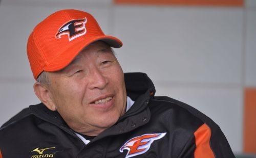 “한화 감독하면서 ‘타이거즈’에 먹칠”…김응용 감독 발언 파문  