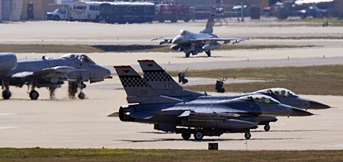 ׸ , F-16  Ű     