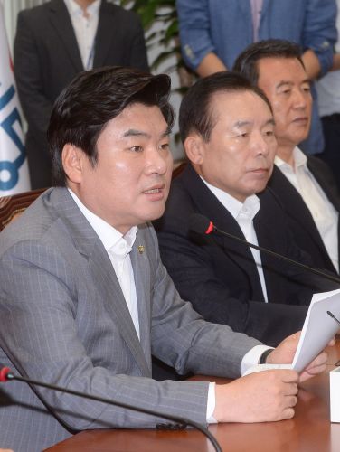 새누리당 원유철 원내대표, 
